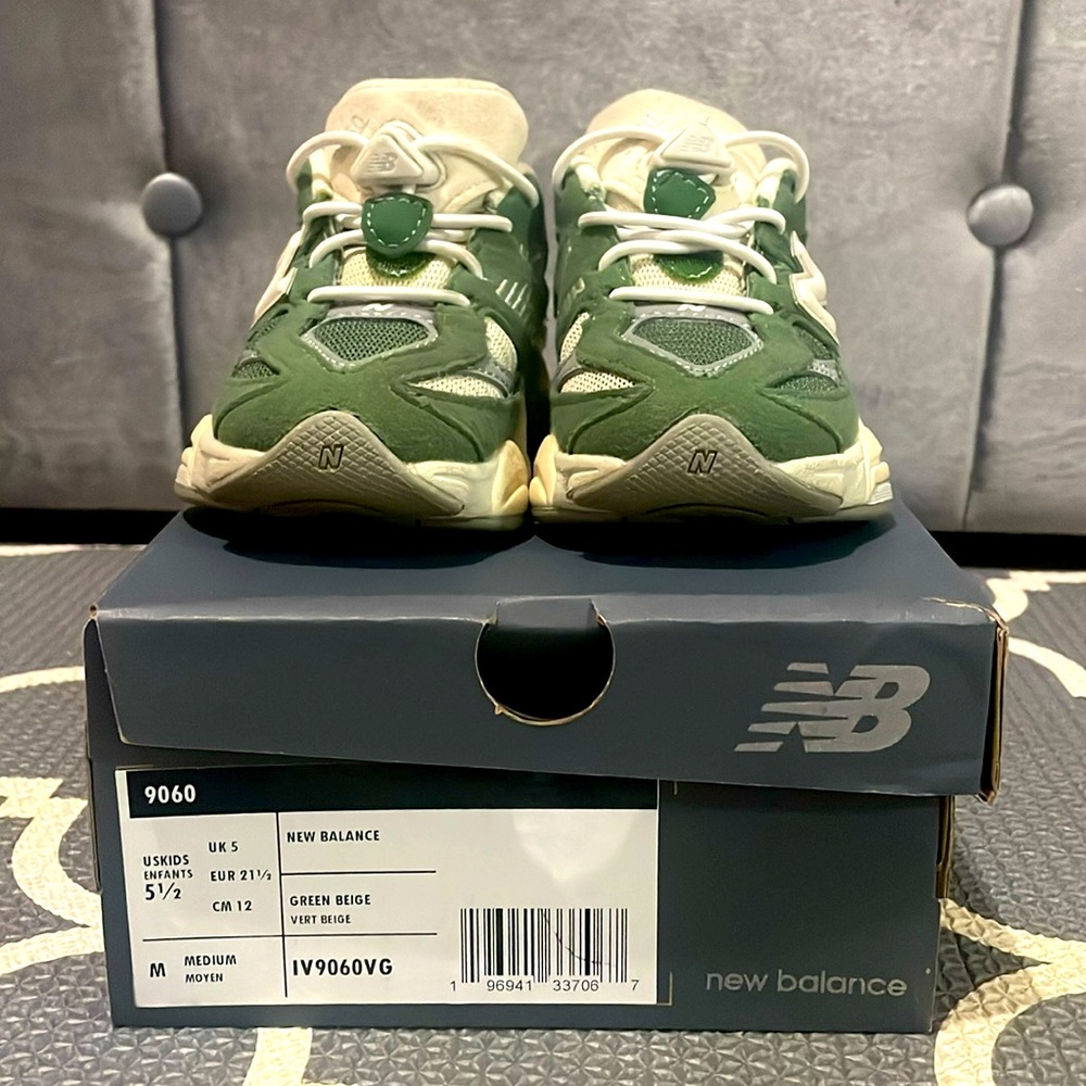 New balance green size 5 1/2, good condition